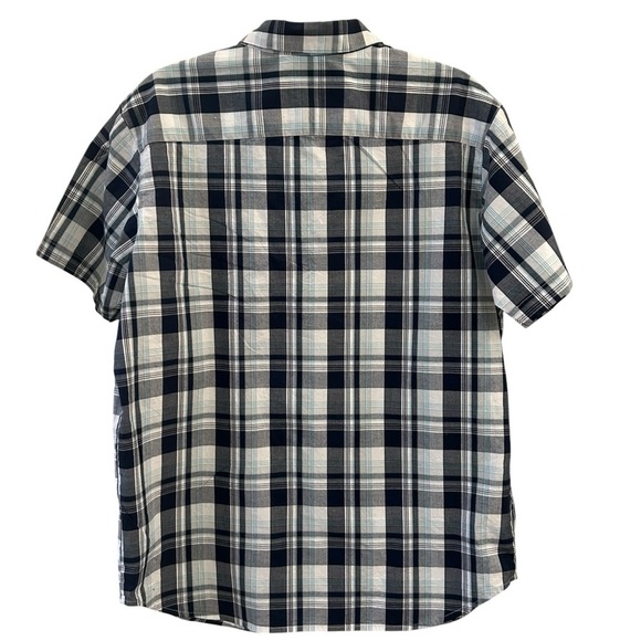 Men's Columbia Short Sleeved Blue Plaid Button Down Shirt Large - Picture 2 of 8